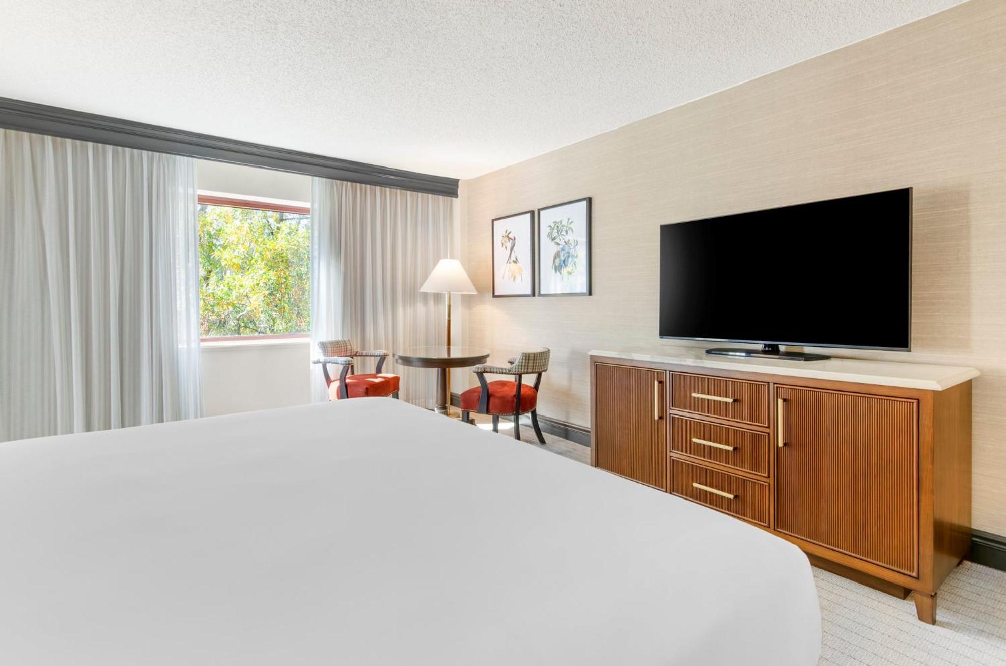 Hotel Omni 4*